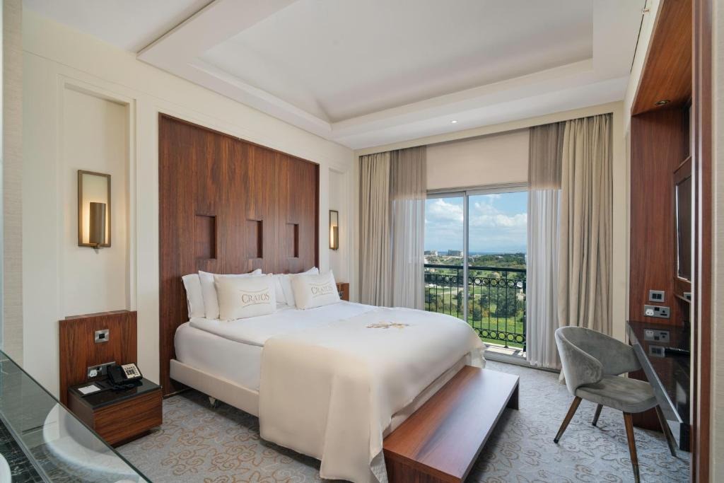 هتل کراتوس پریمیوم